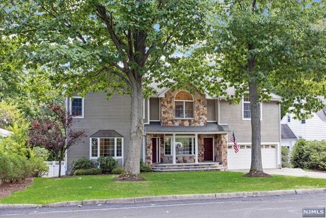 228 Macdonald Drive - Photo 1
