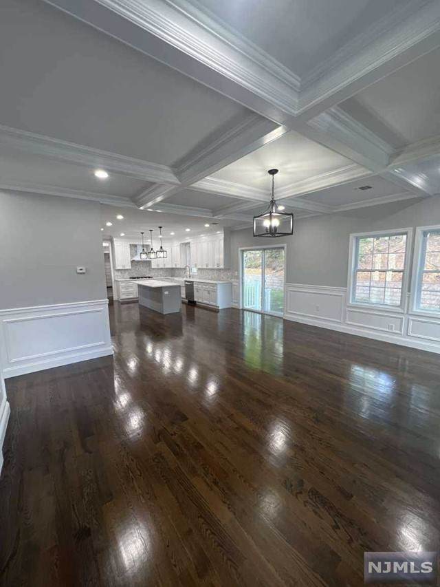 24 Tenney Avenue - Photo 1