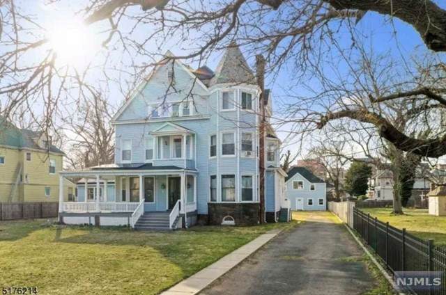 53 Maple Avenue - Photo 1