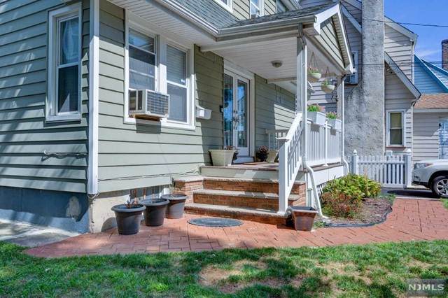 328 Joralemon Street - Photo 1