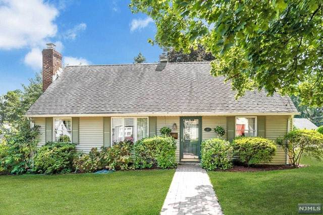 44 Richard Drive - Photo 1