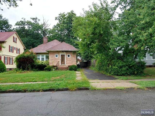 75 Woodland Avenue - Photo 1