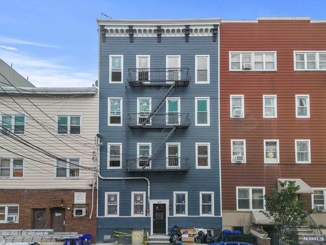 406 Madison Street - Photo 1