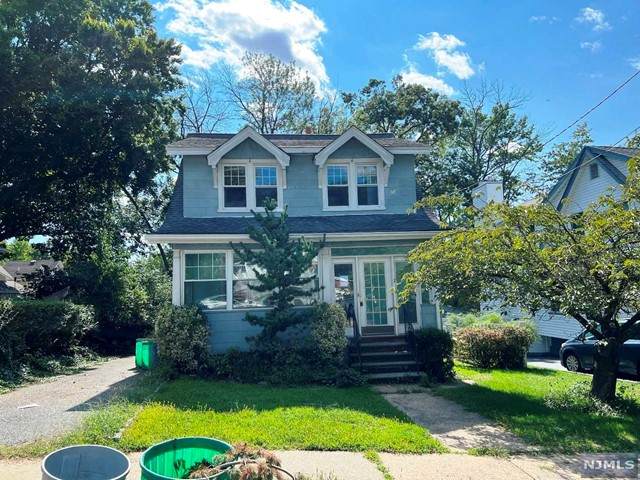 142 Thoma Avenue - Photo 1