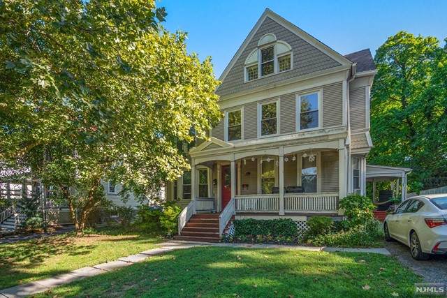 67-69 Clinton Avenue - Photo 1