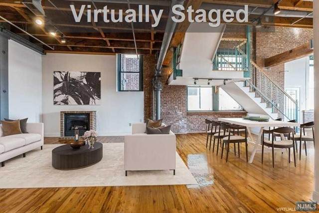 126 Webster Avenue - Photo 1
