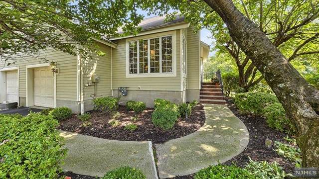 33 Birch Lane - Photo 1