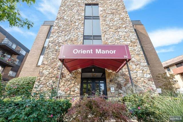 74 Orient Way - Photo 1