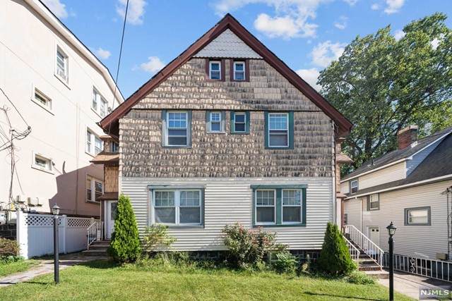 233-235 Park Avenue - Photo 1