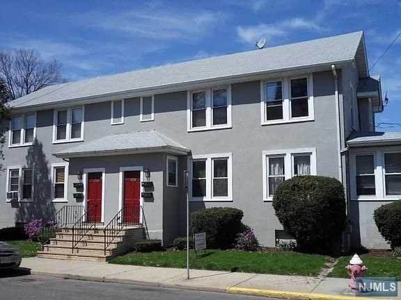 773-775 Florence Place - Photo 1