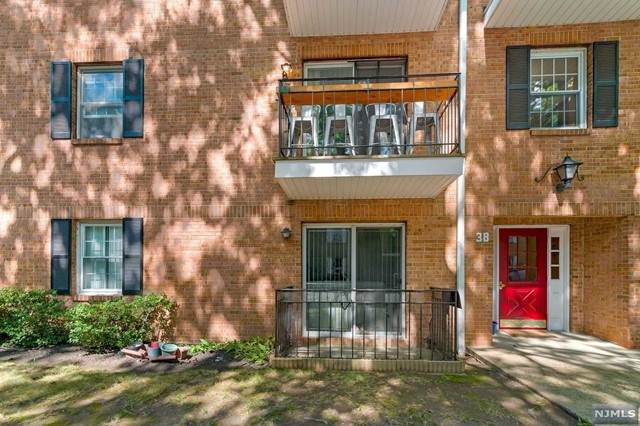 38 John Street - Photo 1