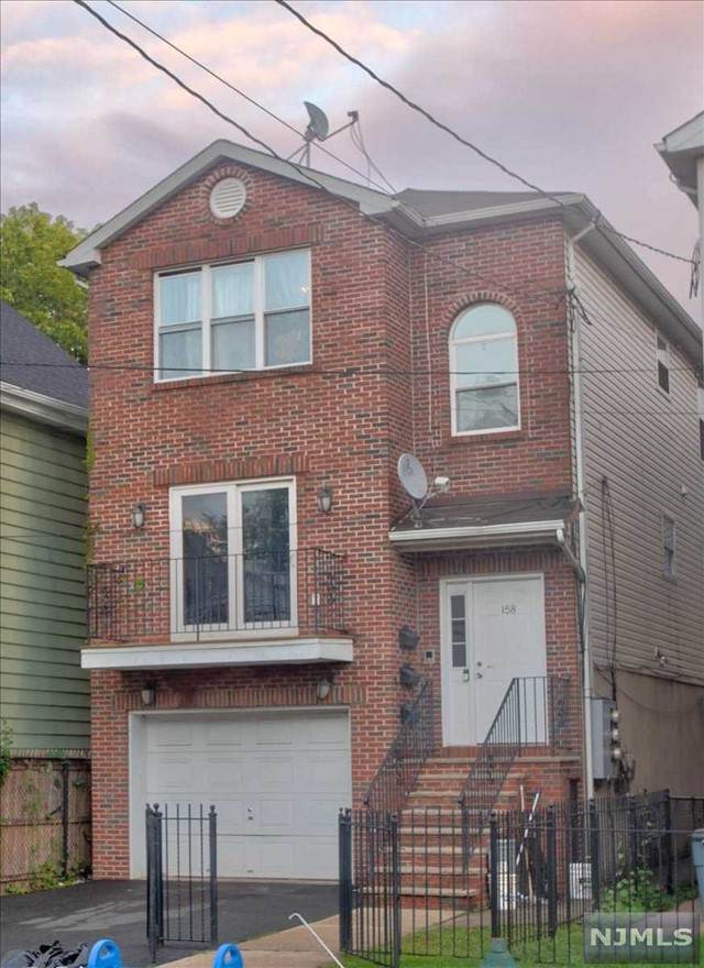 158 Sherman Avenue - Photo 1