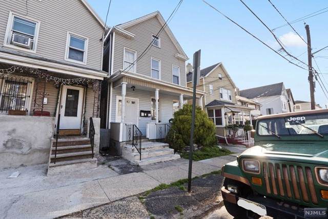 850 Martin Street - Photo 1