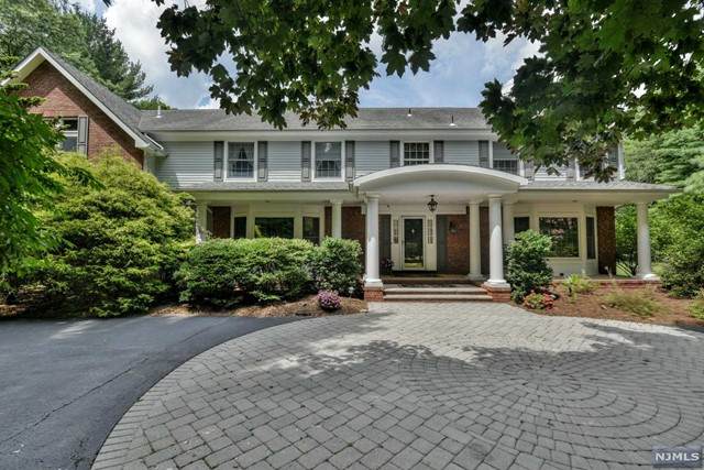 2 Westwind Court - Photo 1