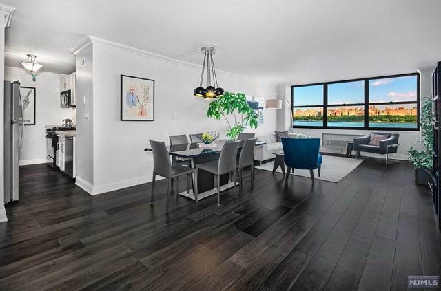 7004 Boulevard East - Photo 1