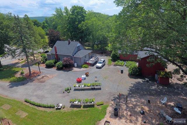 5621 Berkshire Valley Road - Photo 1