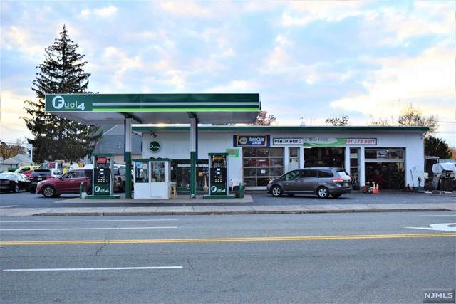 6-06 Plaza Road - Photo 1
