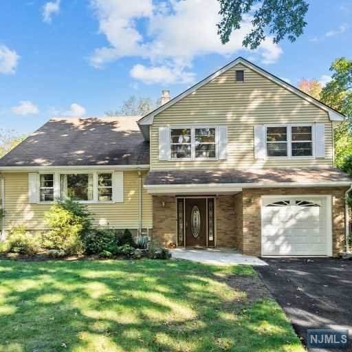 38 Kennedy Circle - Photo 1