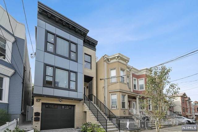 87 Leonard Street - Photo 1