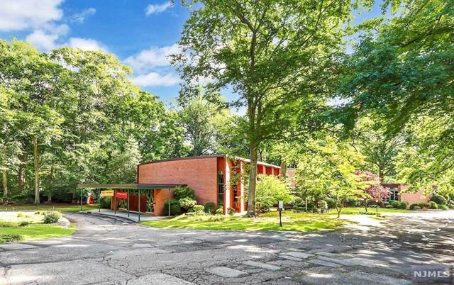 156 Forest Avenue - Photo 1