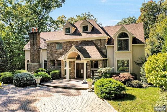 9 Union Avenue - Photo 1