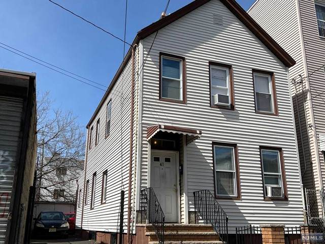 41 Jay Street - Photo 1