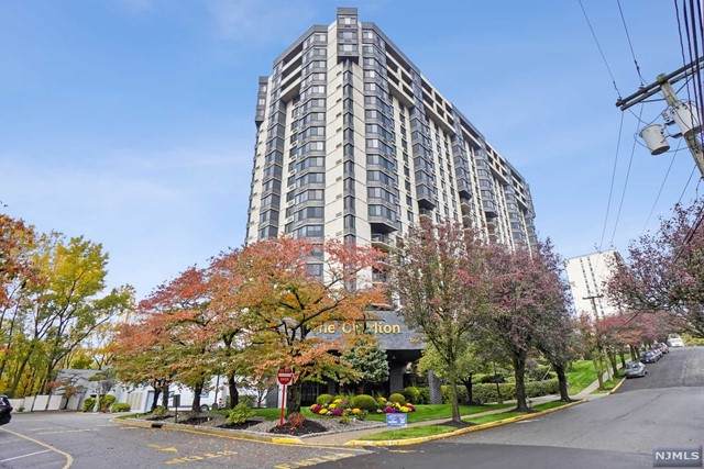 1265 15th Street - Photo 1