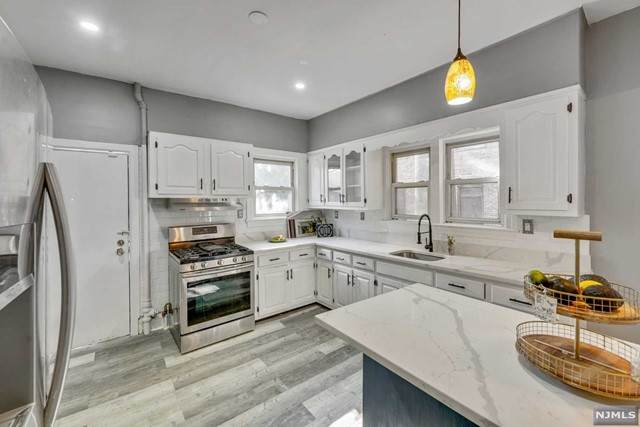 411 William Street - Photo 1
