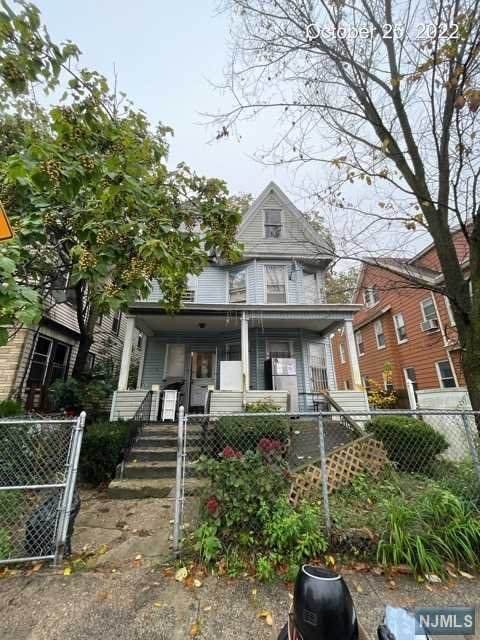 32 Palm Street - Photo 1