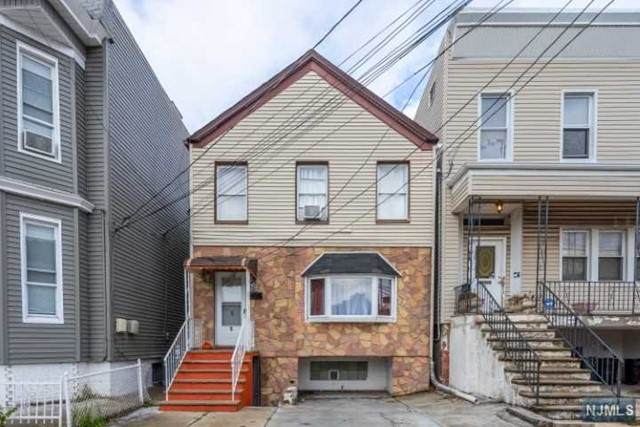 5 Cambridge Avenue - Photo 1
