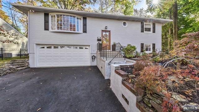 20 Leone Court - Photo 1