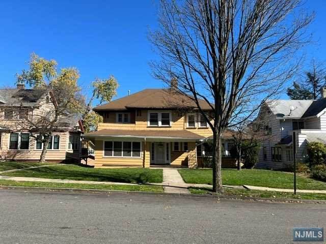 60 Colonial Terrace - Photo 1