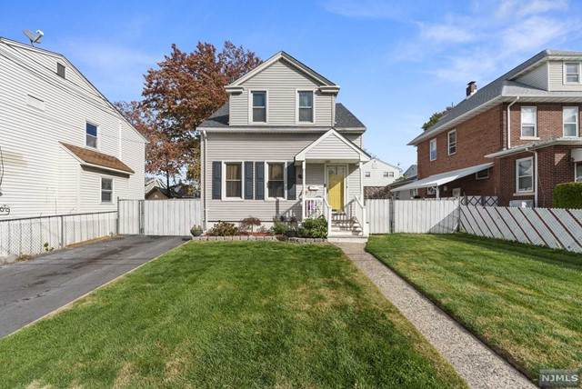 21 Sterling Street - Photo 1