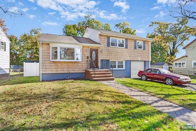 32 Freeman Place - Photo 1