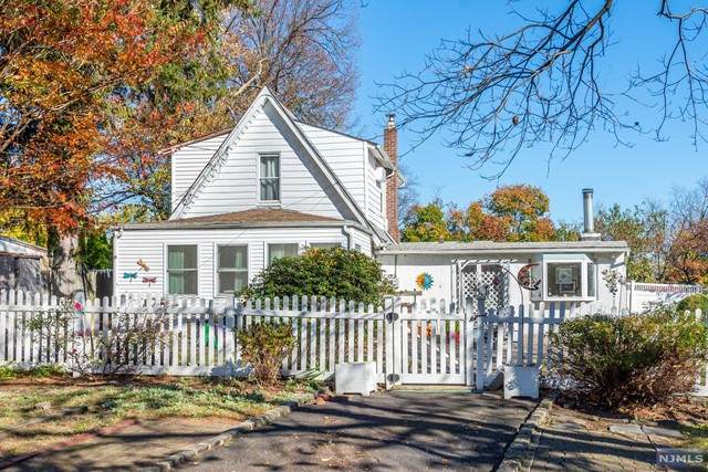 44 Clement Street - Photo 1