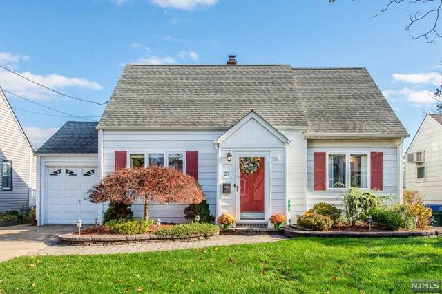 27 Carol Lane - Photo 1