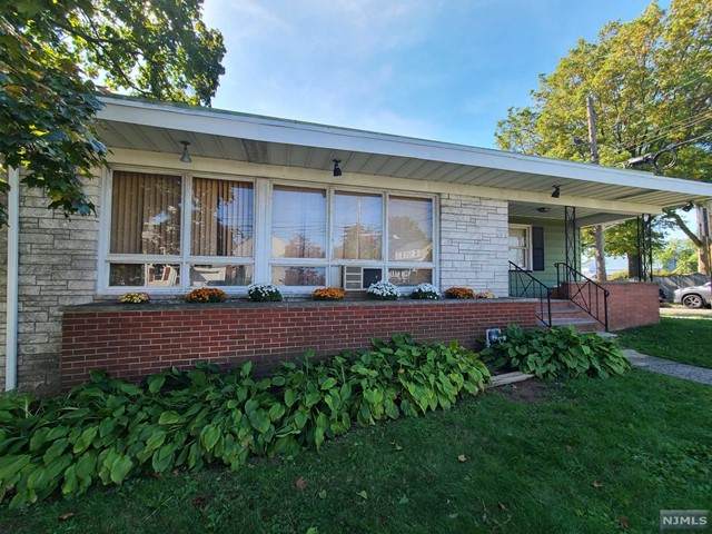 625 Joralemon Street - Photo 1