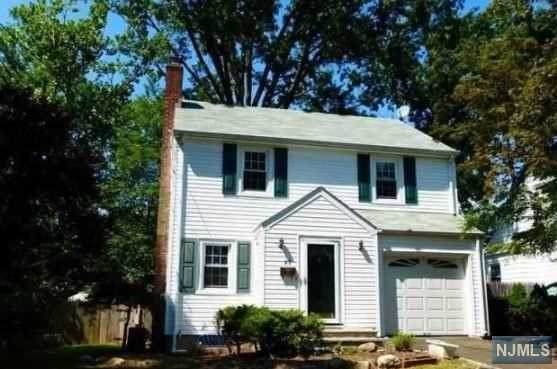 27 Pleasant Avenue - Photo 1