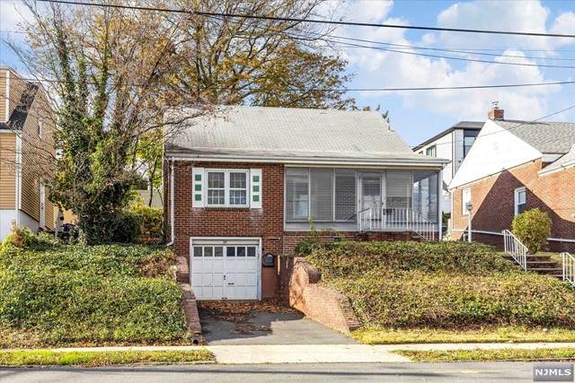 37 Hoover Street - Photo 1