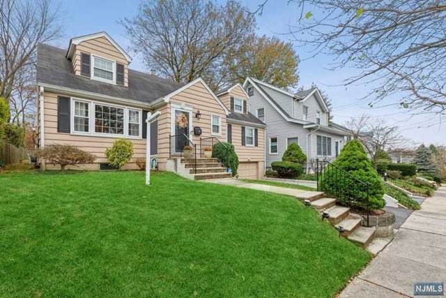 27 Evelyn Place - Photo 1
