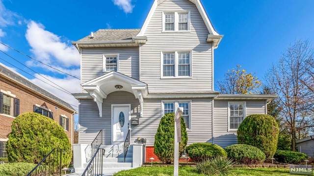369 Kinderkamack Road - Photo 1