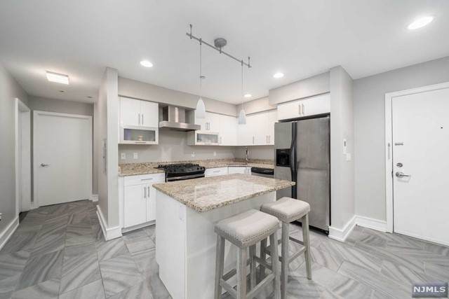 310 Cliff Lane - Photo 1
