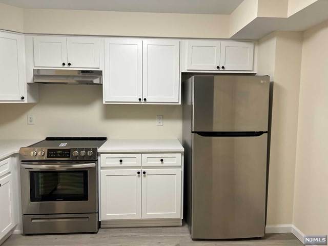 521 Piermont Avenue - Photo 1
