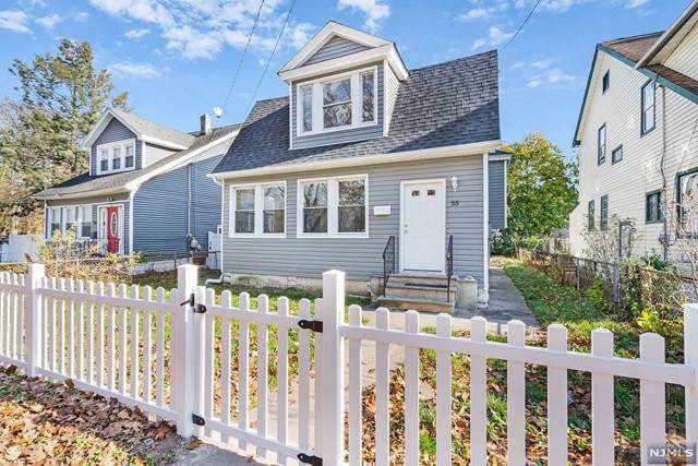 55 Glenwood Avenue - Photo 1