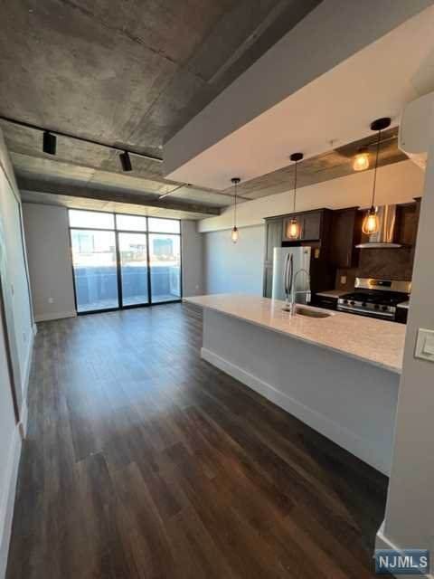 58-60 Elm Street - Photo 1