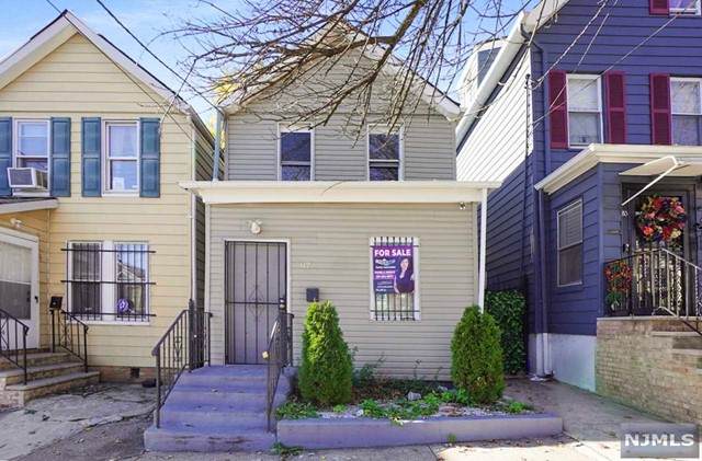 87 Winans Avenue - Photo 1