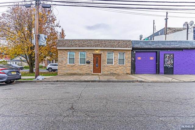 55 Sade Street - Photo 1
