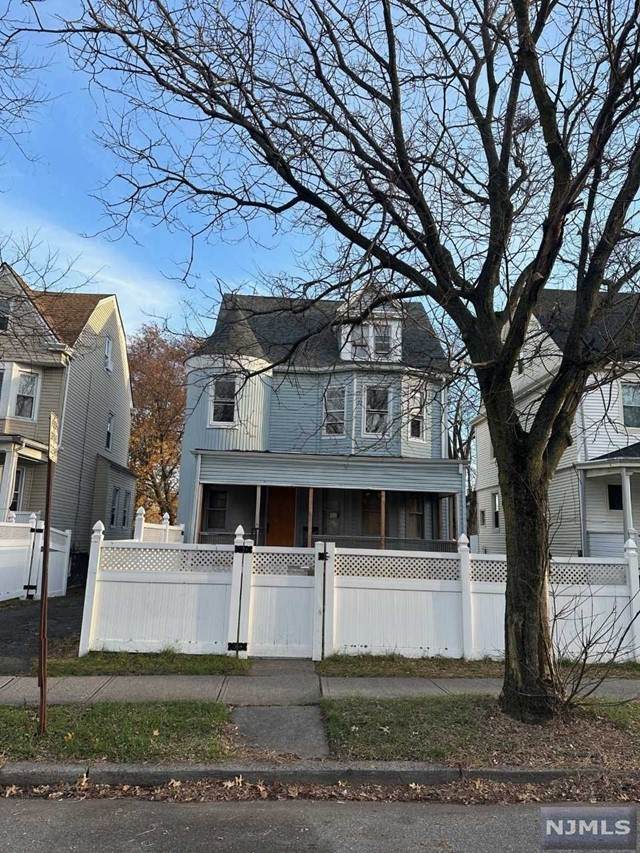 38 Sanford Street - Photo 1