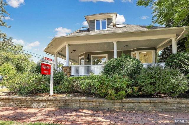 248 Everett Avenue - Photo 1