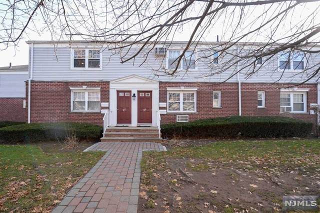 213 Grand Avenue - Photo 1